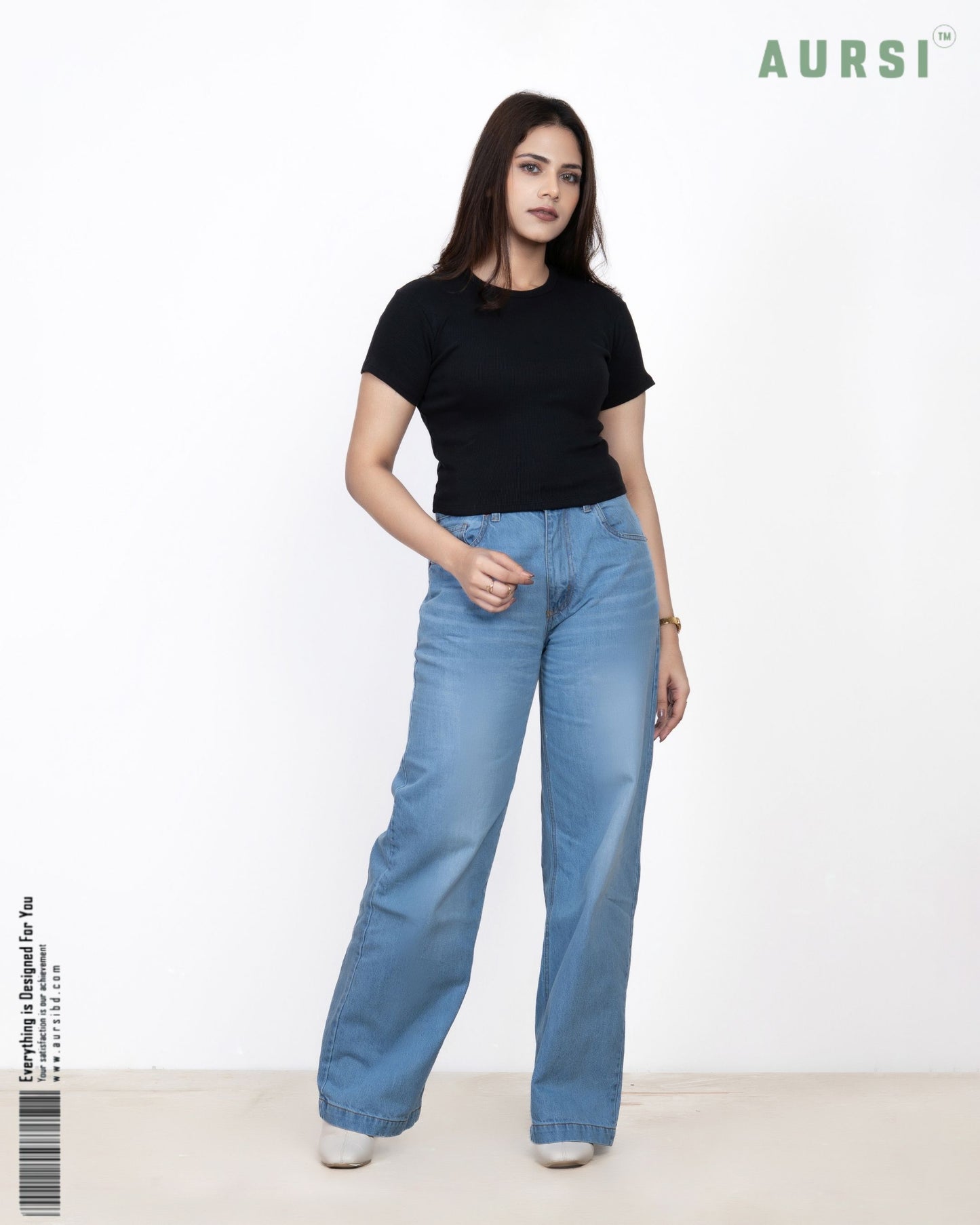Round Neck Crop Top (Black)