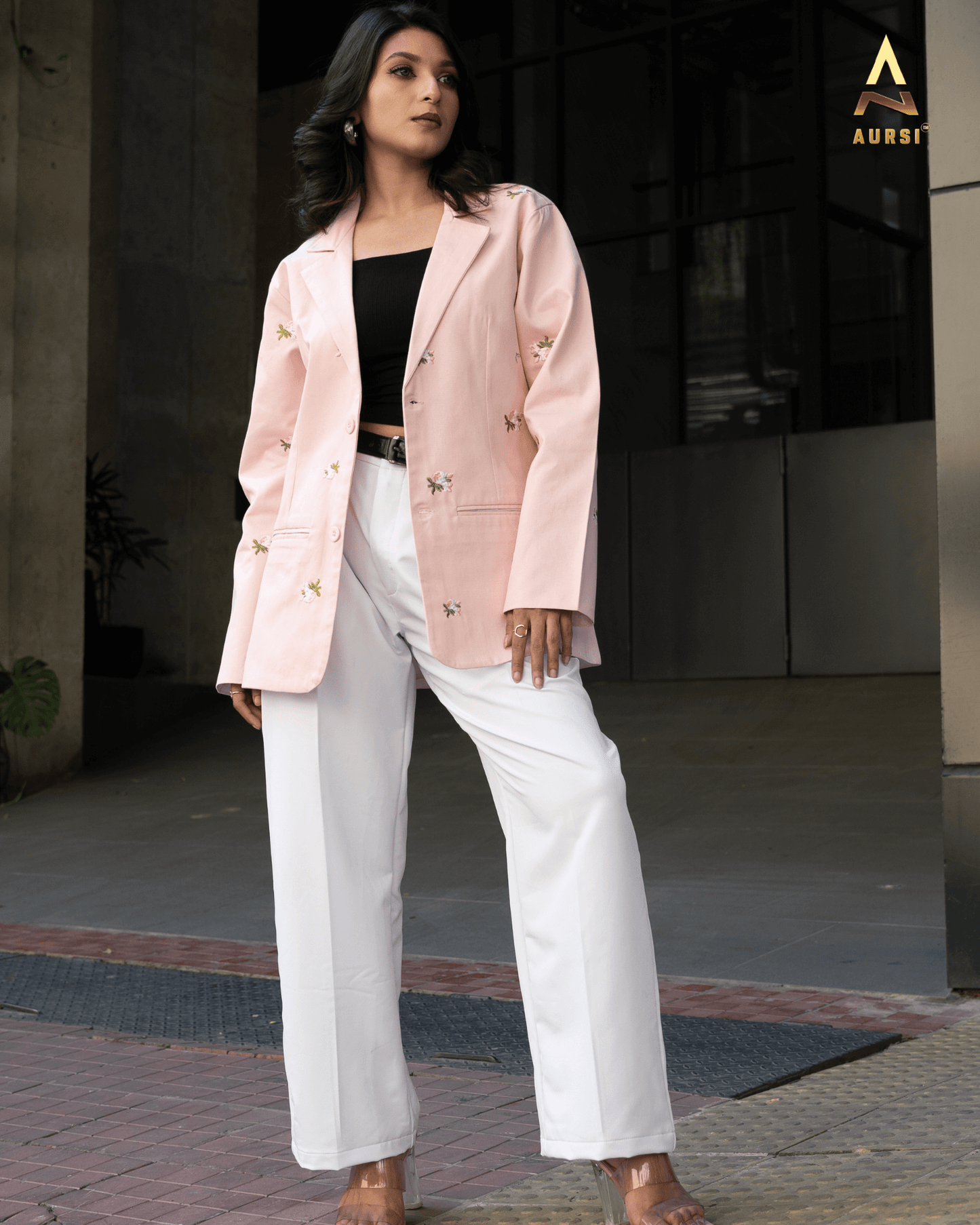 Embroidered Light Shell Blazer 25-06