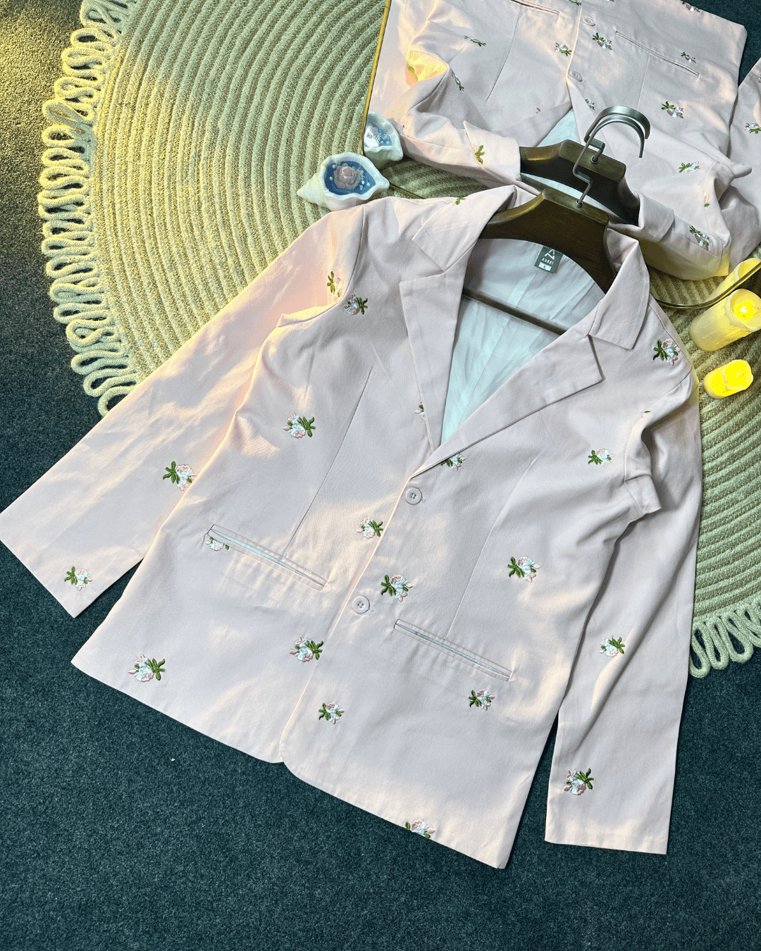 Embroidered Light Shell Blazer 25-06