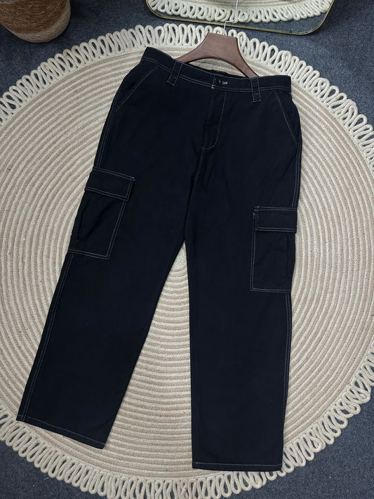 Contrast Thread Baggy Cargo Pant (Black)