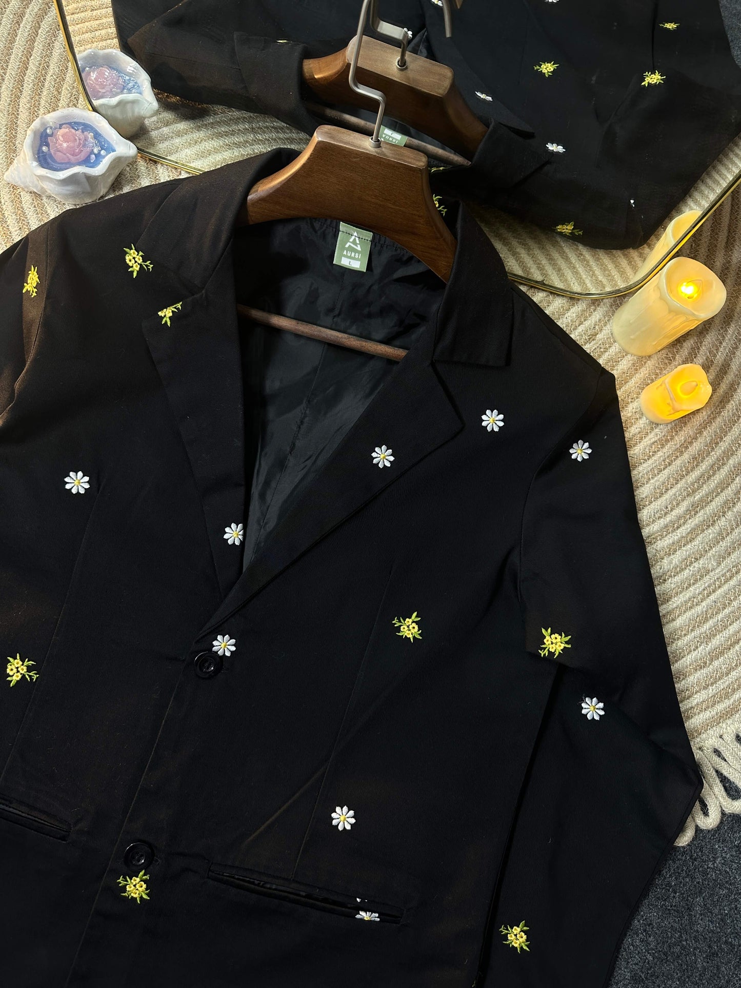 Embroidered Light Shell Blazer 25-05