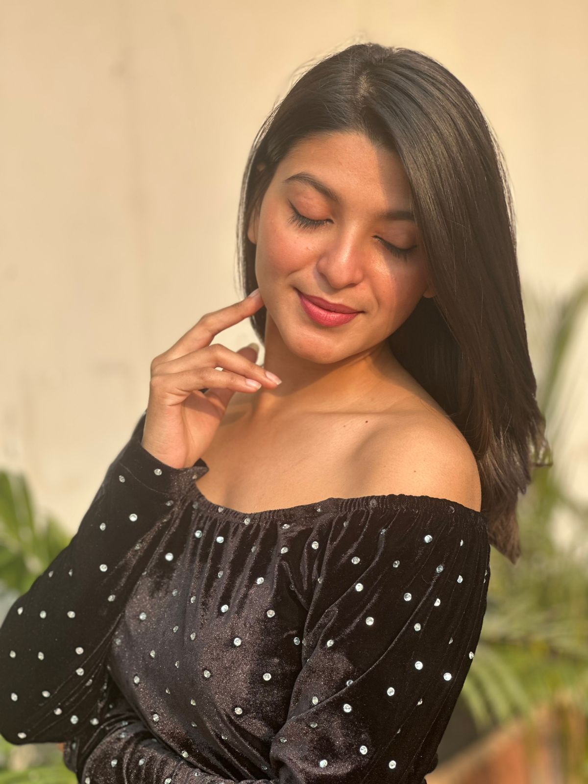 Stone Attached Black Bodycon 26-10