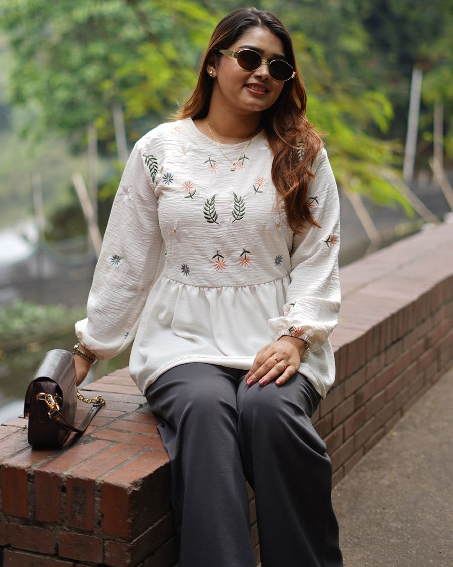 Modest Western Top 26-03 (Off White)